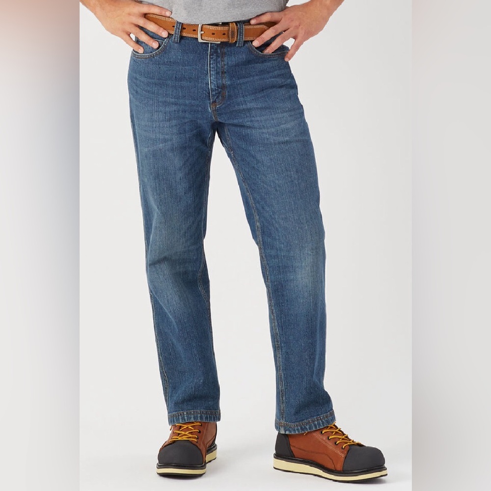 Duluth DuluthFlex Ballroom Relaxed Fit Jeans 46" x 34” - Picture 4 of 13